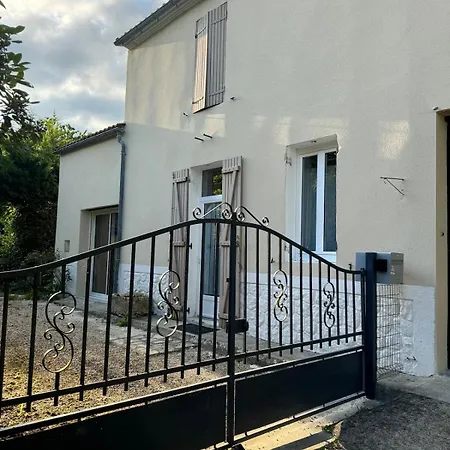 Stone Townhouse With Swimming Pool