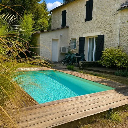 Stone Townhouse With Swimming Pool Vakantiehuis Villefranche-de-Lonchat