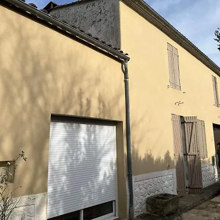 Vakantiehuis Stone Townhouse With Swimming Pool Villefranche-de-Lonchat